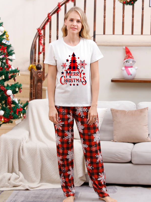 Rudolph's Reindeer Christmas Pajamas Family Set Family Pajamas | Chuzko.com