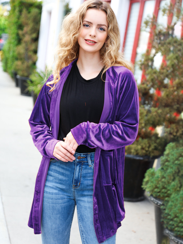 Modern Loose-fitting Velour Shacket	