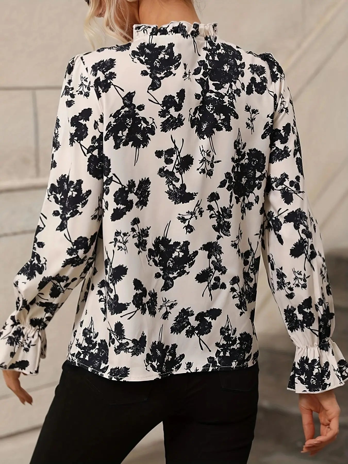 Fall Black & White Floral Tie-Neck Blouse Blouses | Chuzko.com