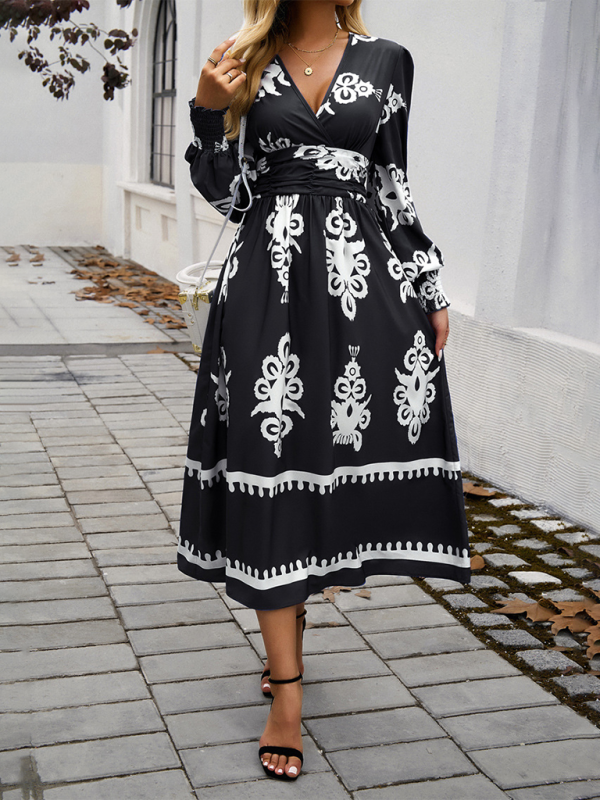 Flawlessly Floral Elegant Midi Dress for All Seasons Midi Dresses | Chuzko.com