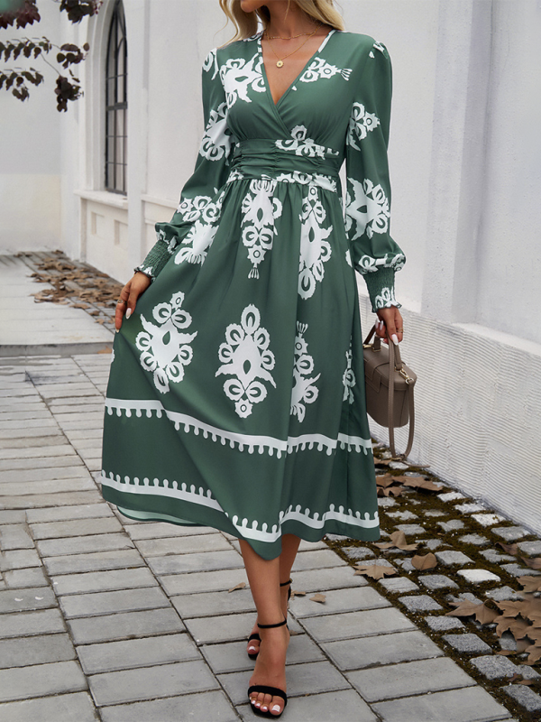 Flawlessly Floral Elegant Midi Dress for All Seasons Midi Dresses | Chuzko.com