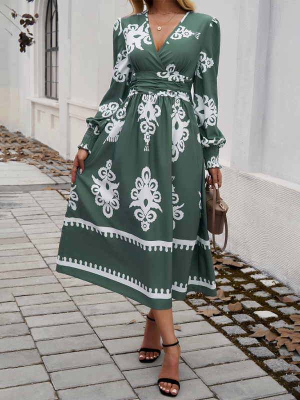 Flawlessly Floral Elegant Midi Dress for All Seasons Midi Dresses | Chuzko.com