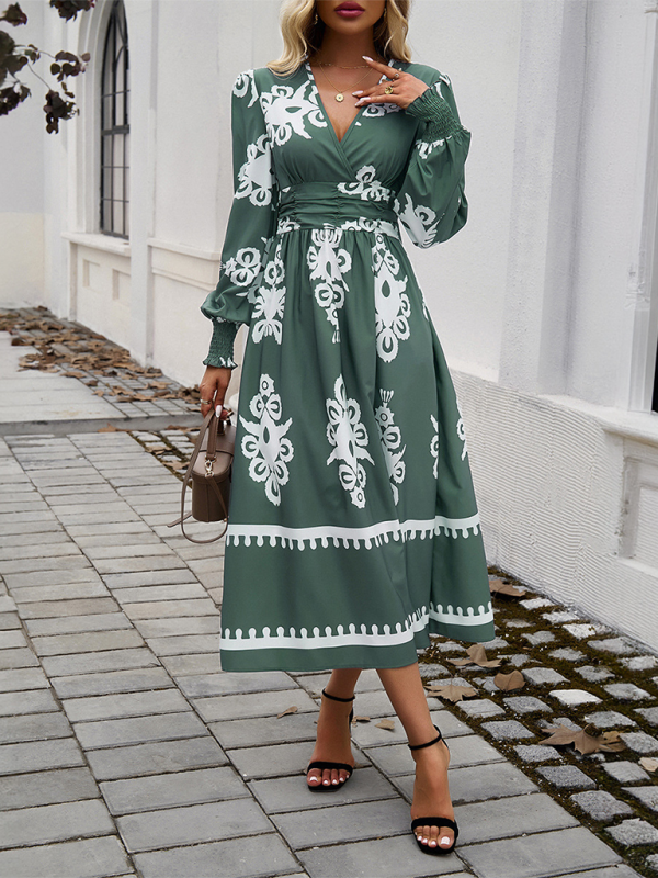 Flawlessly Floral Elegant Midi Dress for All Seasons Midi Dresses | Chuzko.com