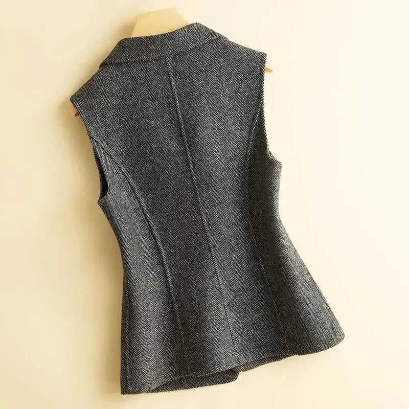 Elegant Charcoal Herringbone Vest Vests | Chuzko.com