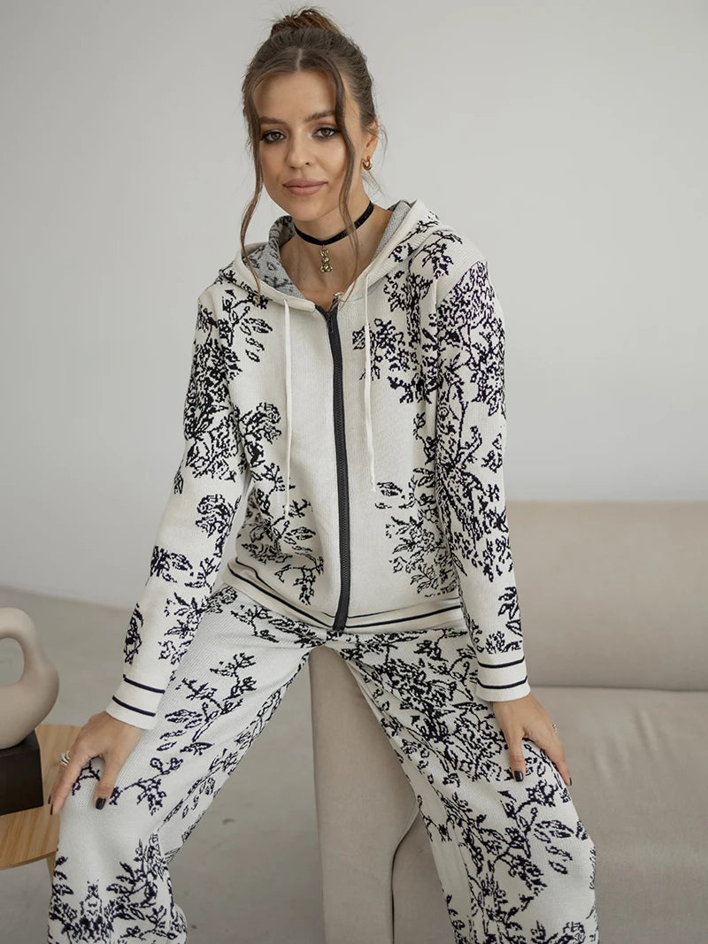 Iconic Vines Print Hoodies & Pants Matching Outfits Set Outfit | Chuzko.com