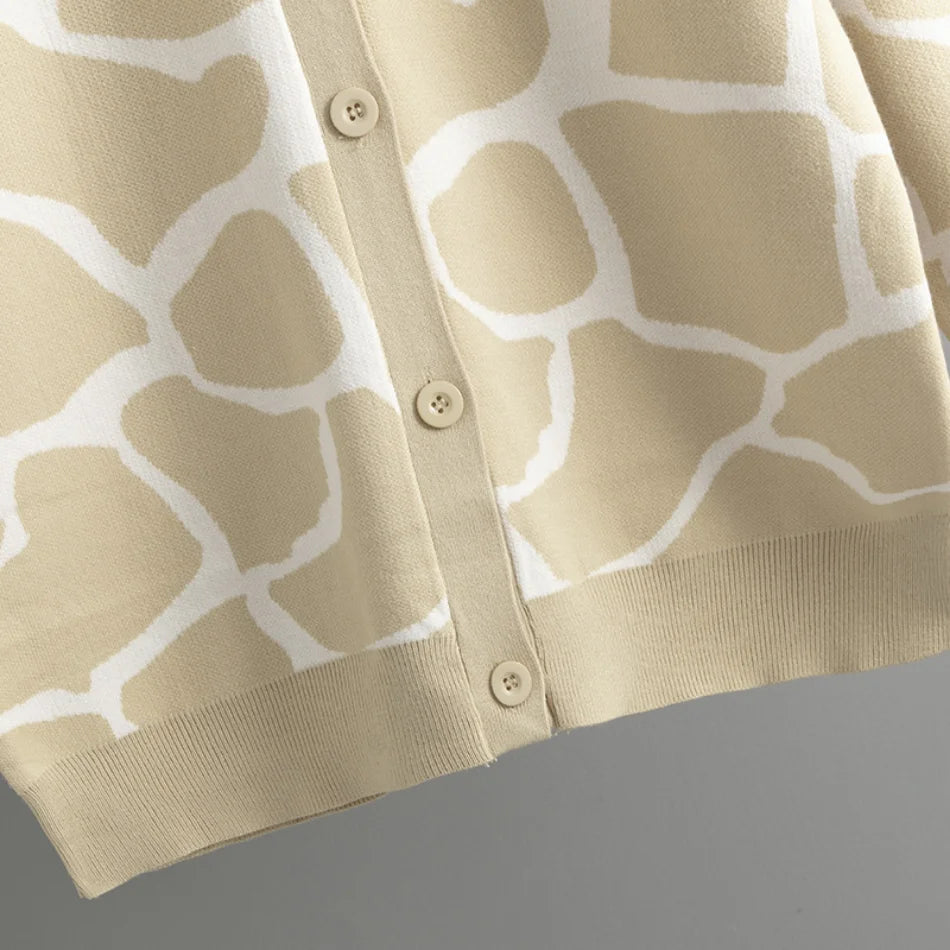 Giraffe’s Skin Print Pattern Sweater Cardigans Cardigans | Chuzko.com