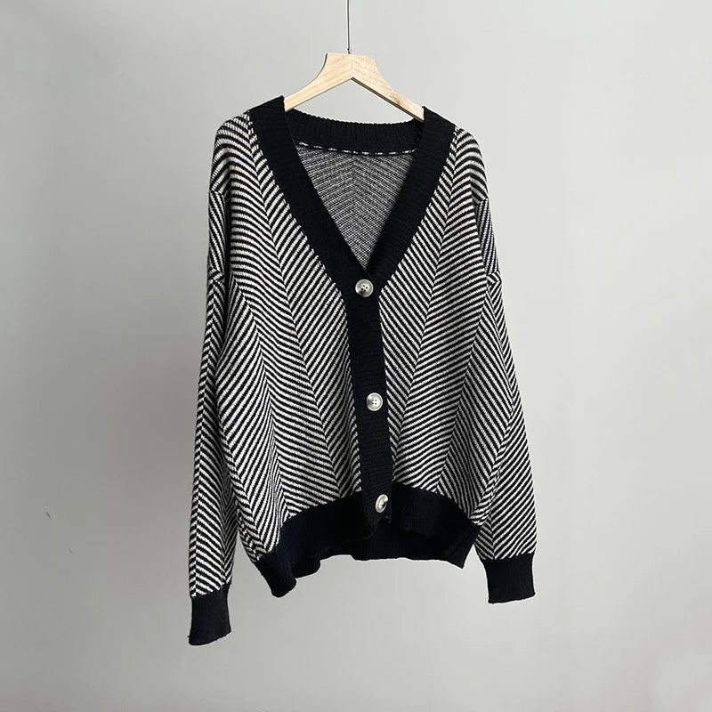 Herringbone Weaving Patter & Solid Trims Classic Cardigan | Chuzko.com