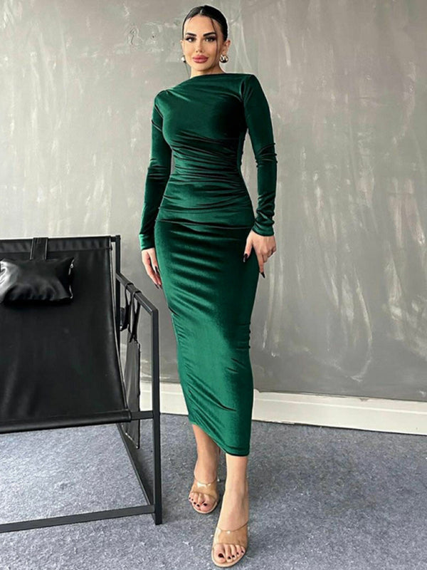 Elegant Emerald Velvet Winter Dress Elegant Velvet Dresses | Chuzko.com