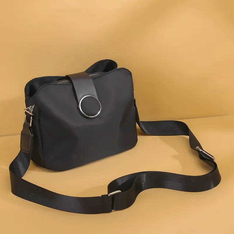 Everyday Elegance Waterproof Tote HandBags | Chuzko.com