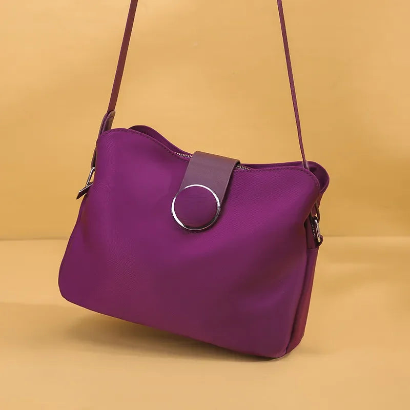 Everyday Elegance Waterproof Tote HandBags | Chuzko.com