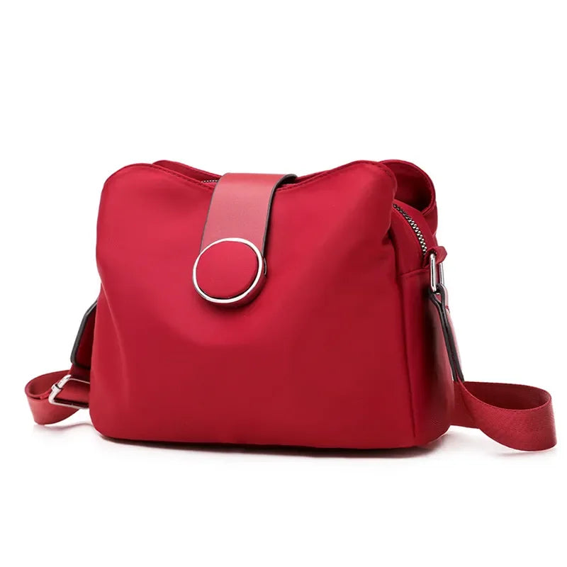 Everyday Elegance Waterproof Tote HandBags | Chuzko.com