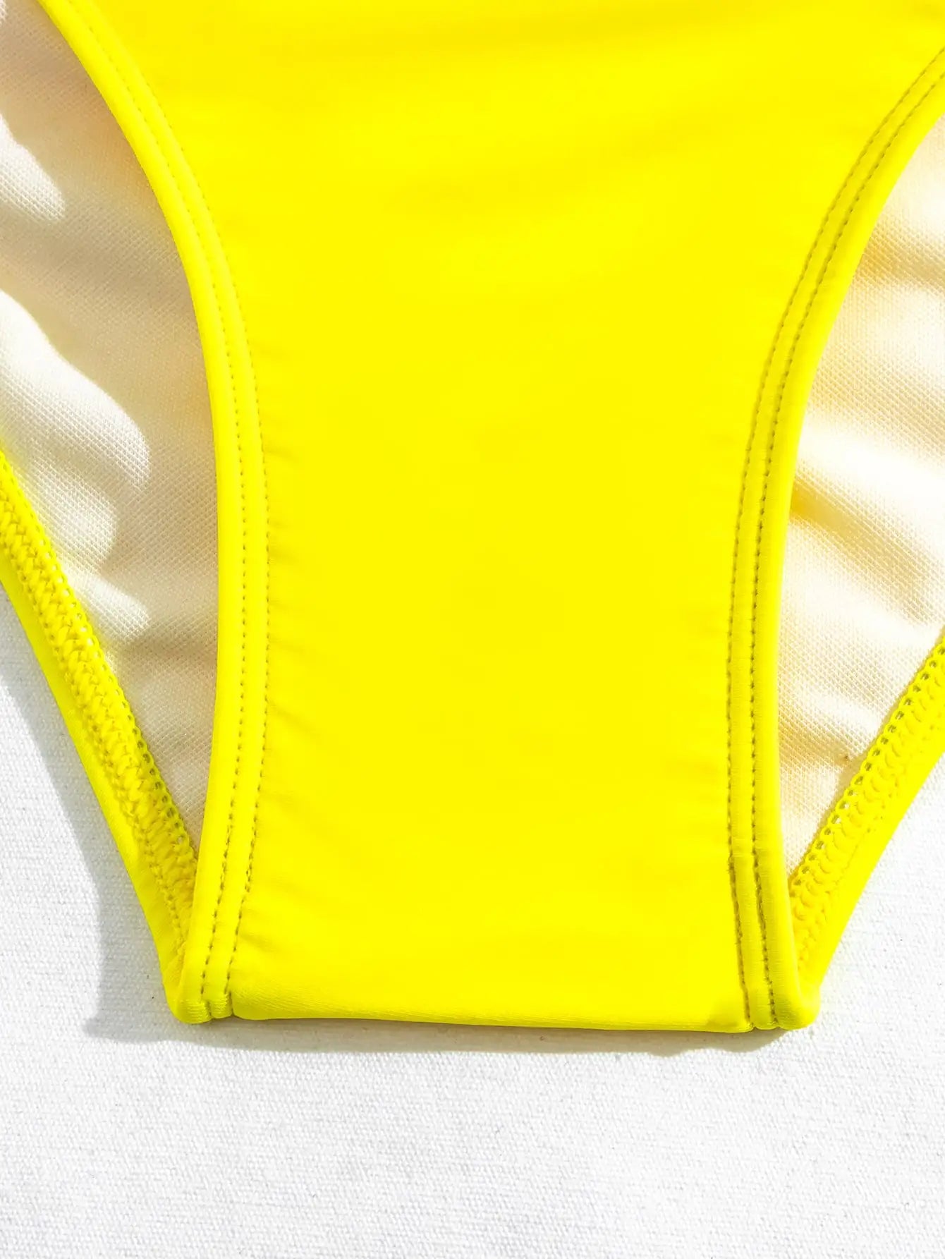 Pool Party Ruched Monokini-suit Monokini Swimwears | Chuzko.com