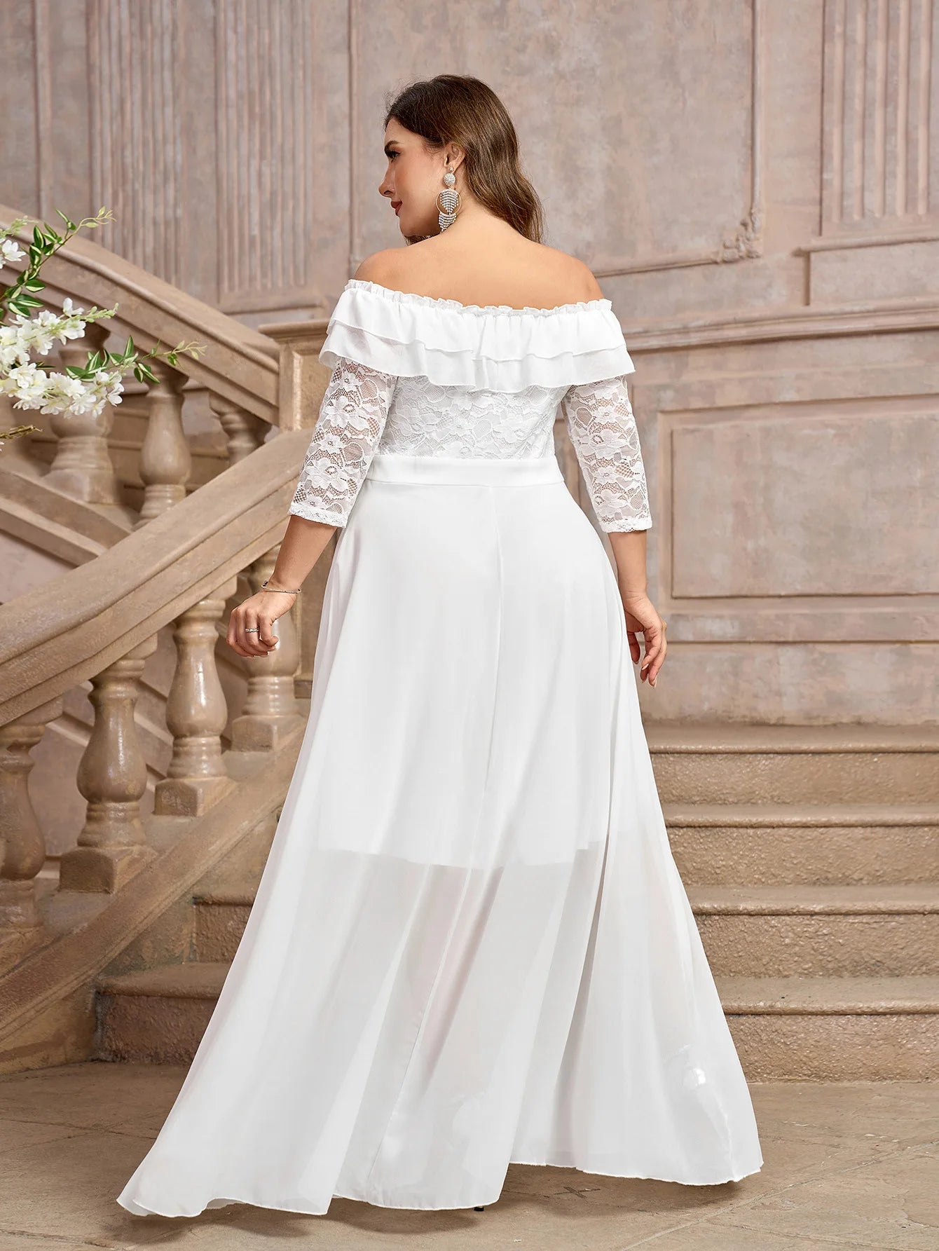 Elegant A-Line Plus Size Wedding Dress with Lace Sleeves Wedding | Chuzko.com