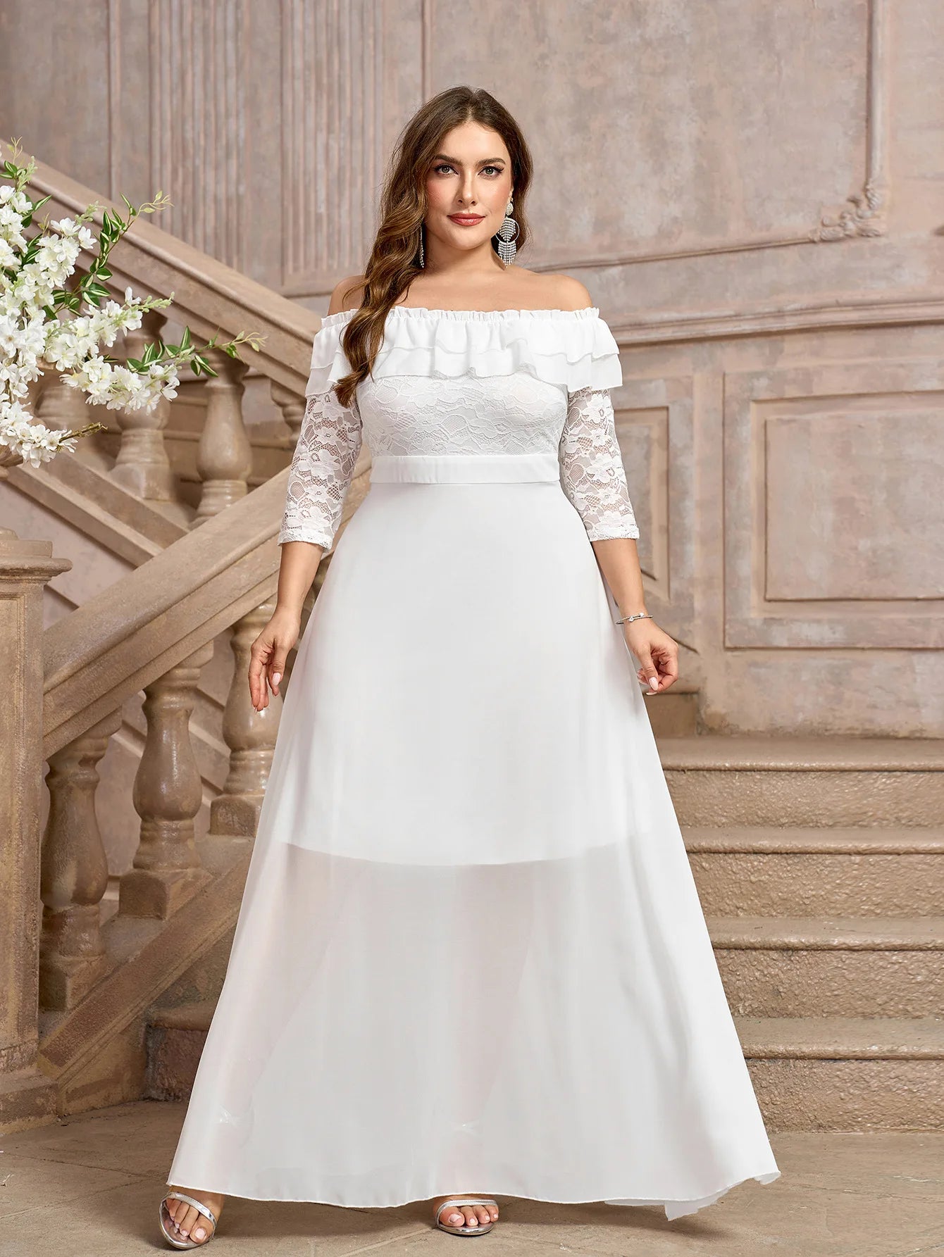 Elegant A-Line Plus Size Wedding Dress with Lace Sleeves	