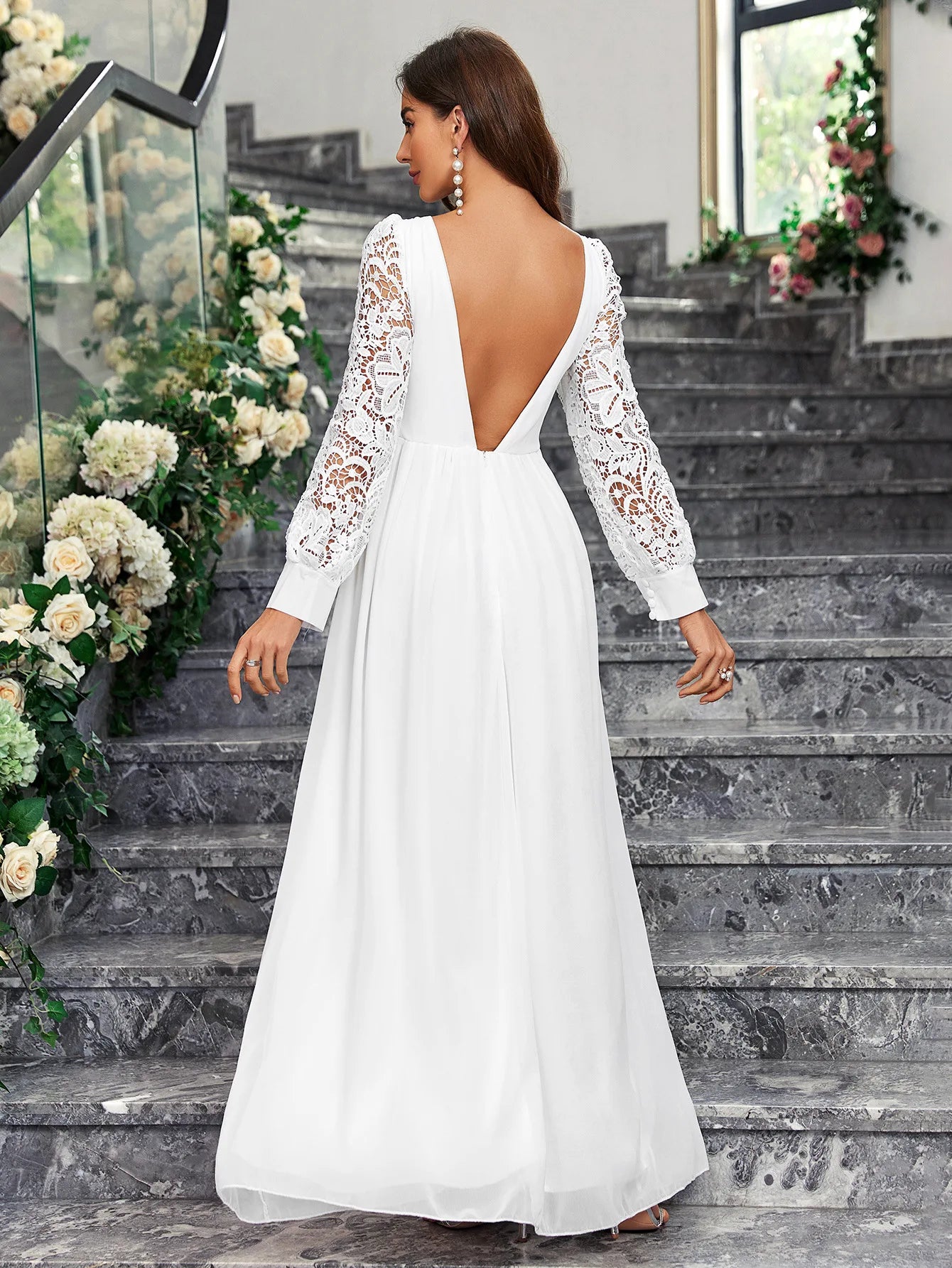 Elegant Vineyard Wedding Gown Backless Bridal Dress Wedding | Chuzko.com