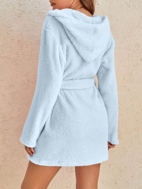 Cloud-Soft Hooded Bathrobe Plush Spa Robe Bathrobe | Chuzko.com