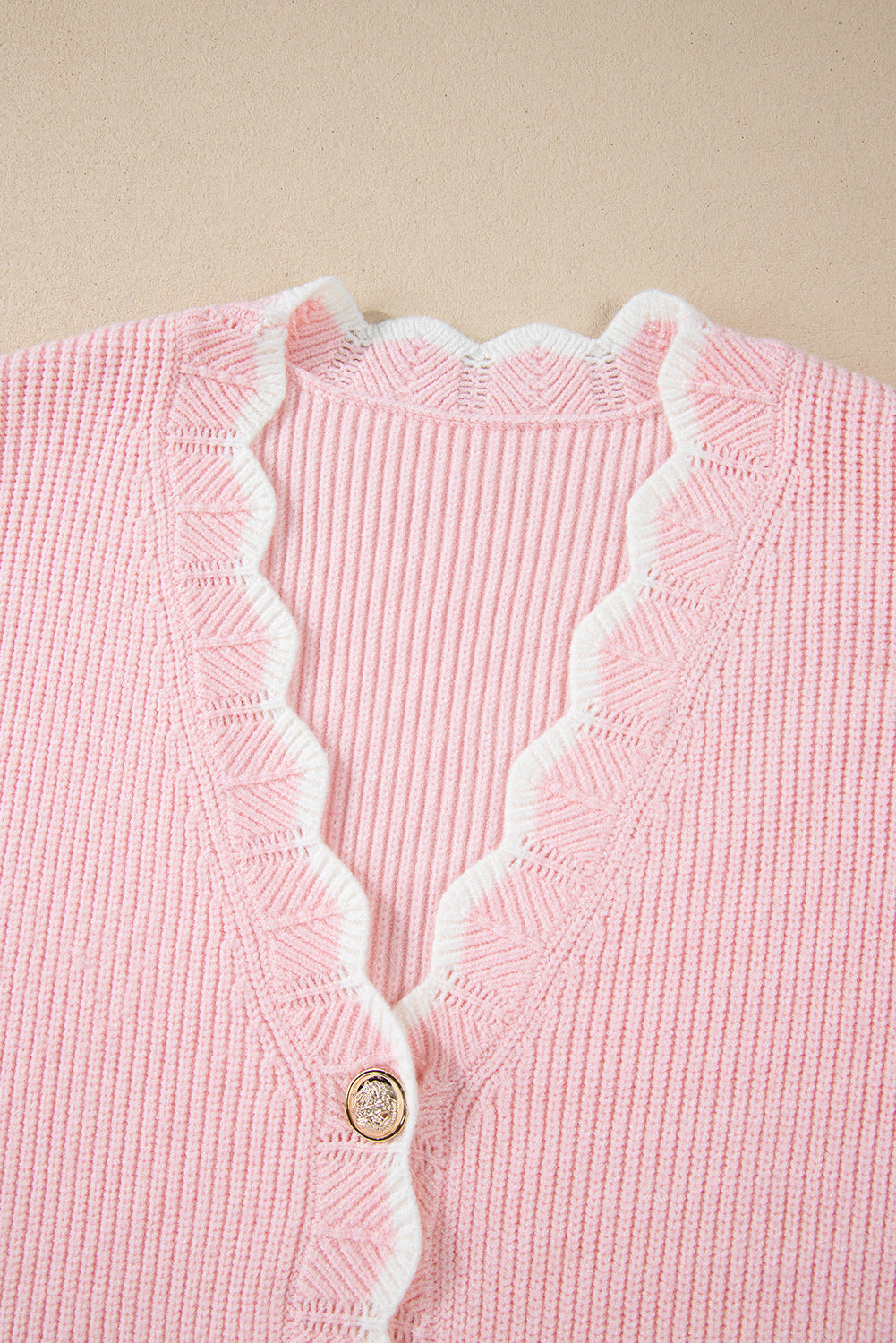 Buttoned Knitwear Scalloped Cardigan Cardigans | Chuzko.com