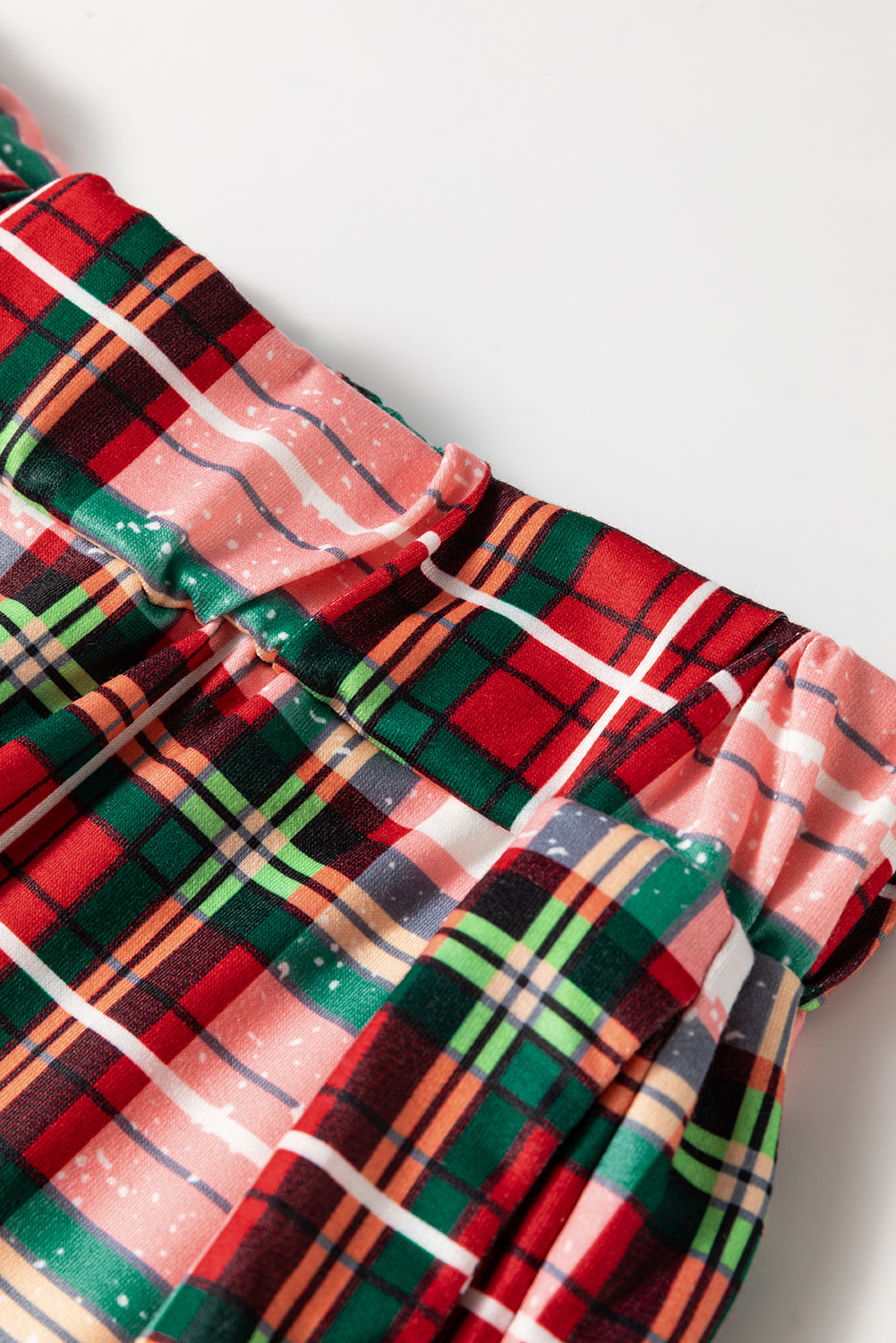 Festive Plaid Christmas Pajama Set Holiday Lounge Pants and Top | Chuzko.com