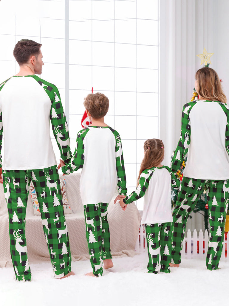 Merry Christmas Family Plaid Tree Pajamas Set Pajamas set | Chuzko.com