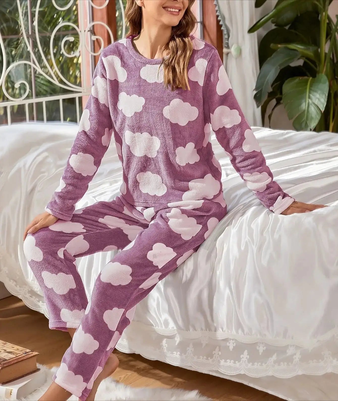 Velvet Fleece Pajamas Loungewear 2 Piece Set Thermal Nightwear | Chuzko.com