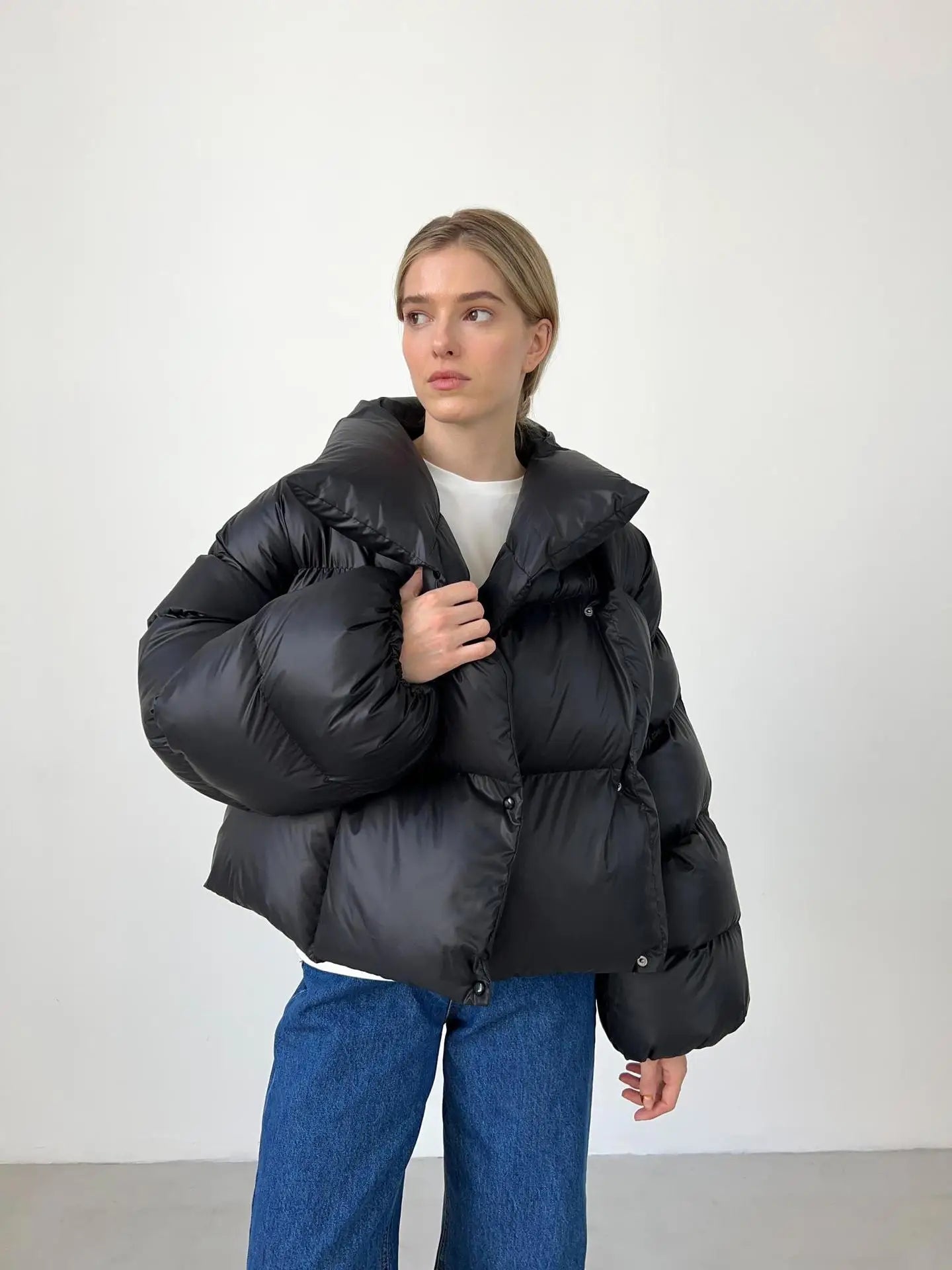 Hooded Inflated Puffer Jacket for Outdoor Winter Events Puffer | Chuzko.com