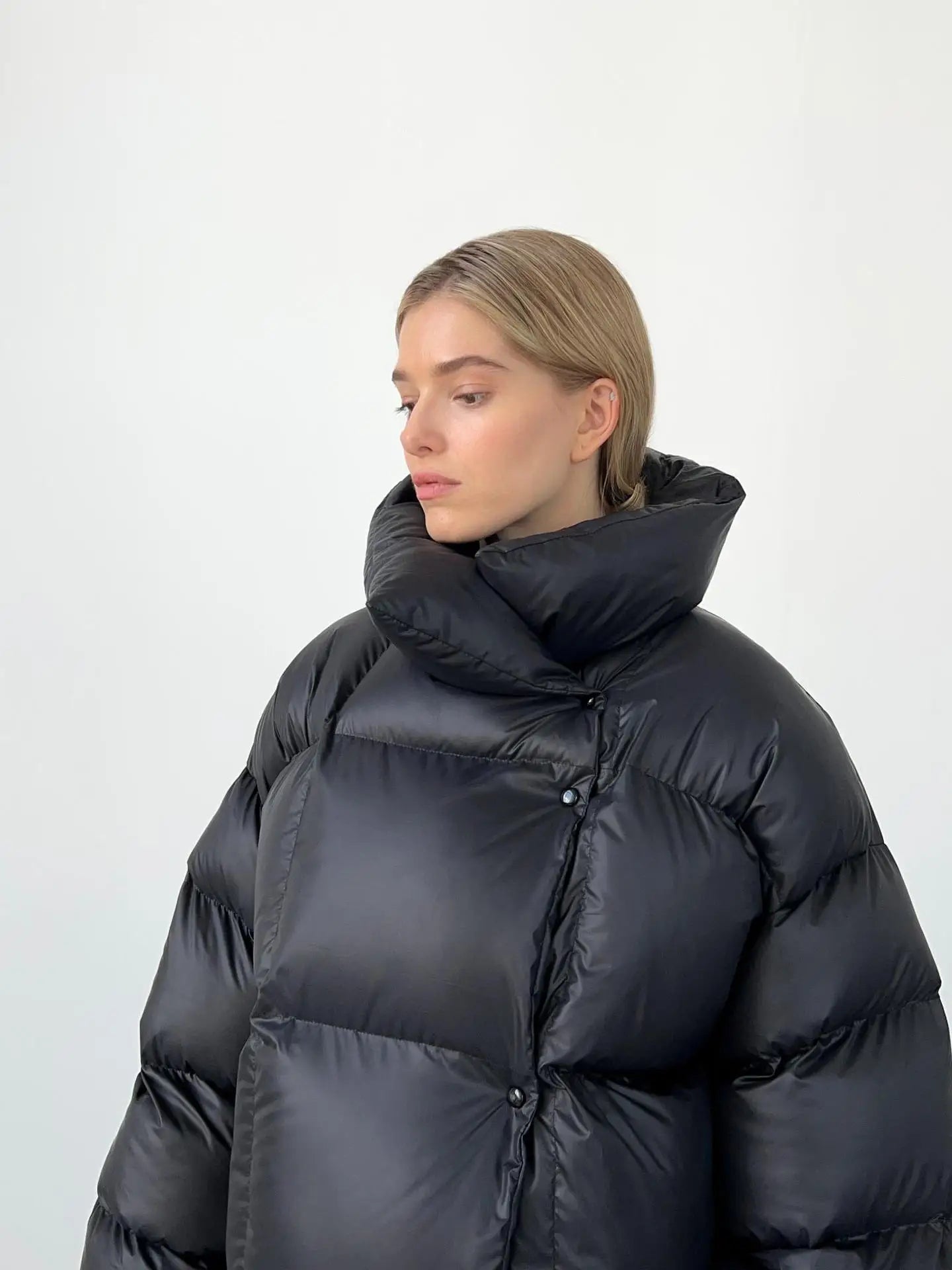 Hooded Inflated Puffer Jacket for Outdoor Winter Events Puffer | Chuzko.com