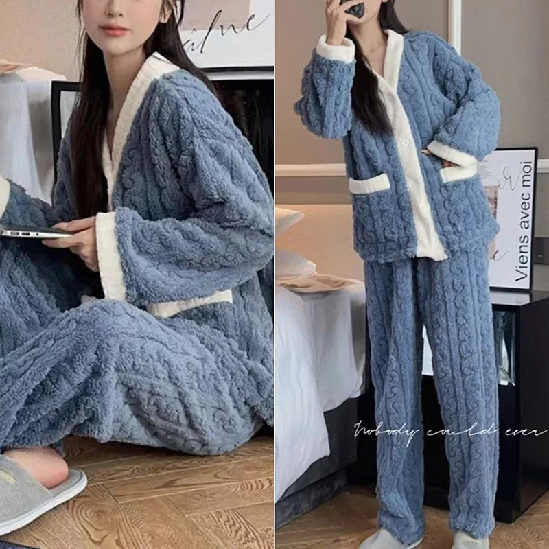 Women's Cozy Pajamas - Cable Knit Fleece Set for Winter	