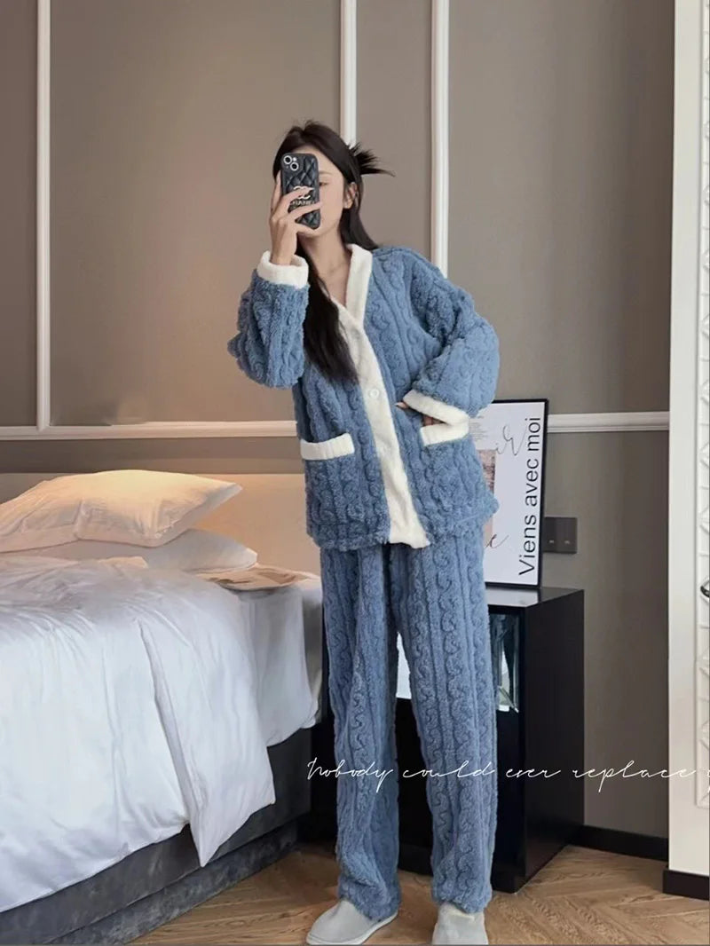 Plush Winter Sleepwear Set for Women Cable Knit Fleece Pajamas