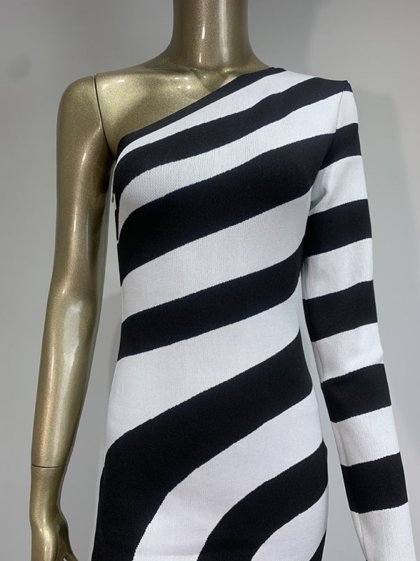 Stripe Asymmetrical Evening Dress Monochrome Gown Elegant Knit