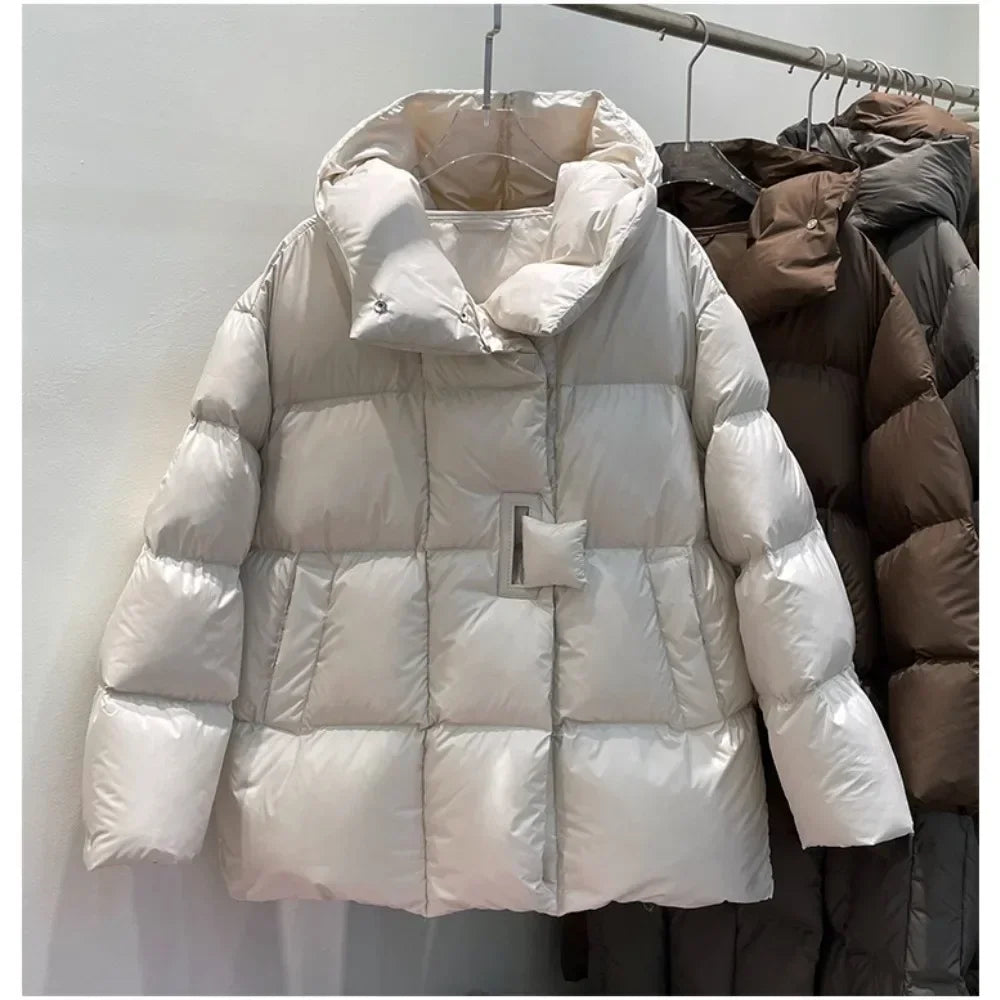 Oversized Puffer Jacket for Stylish Warmth	