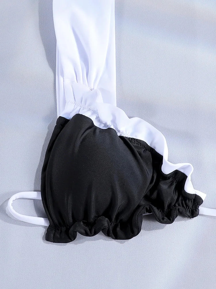 Frill-Edge Bikini in Monochrome Beachwear 2 Piece Swimsuit