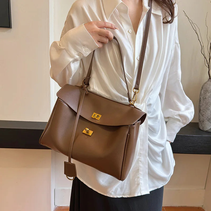 Elegant Crossbody Handbag for Modern Women HandBags