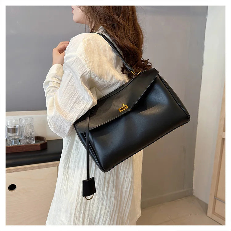 Elegant Crossbody Handbag for Modern Women HandBags