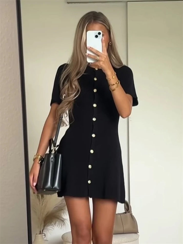 Casual Golden-Buttoned Knit Dress Knit Dresses