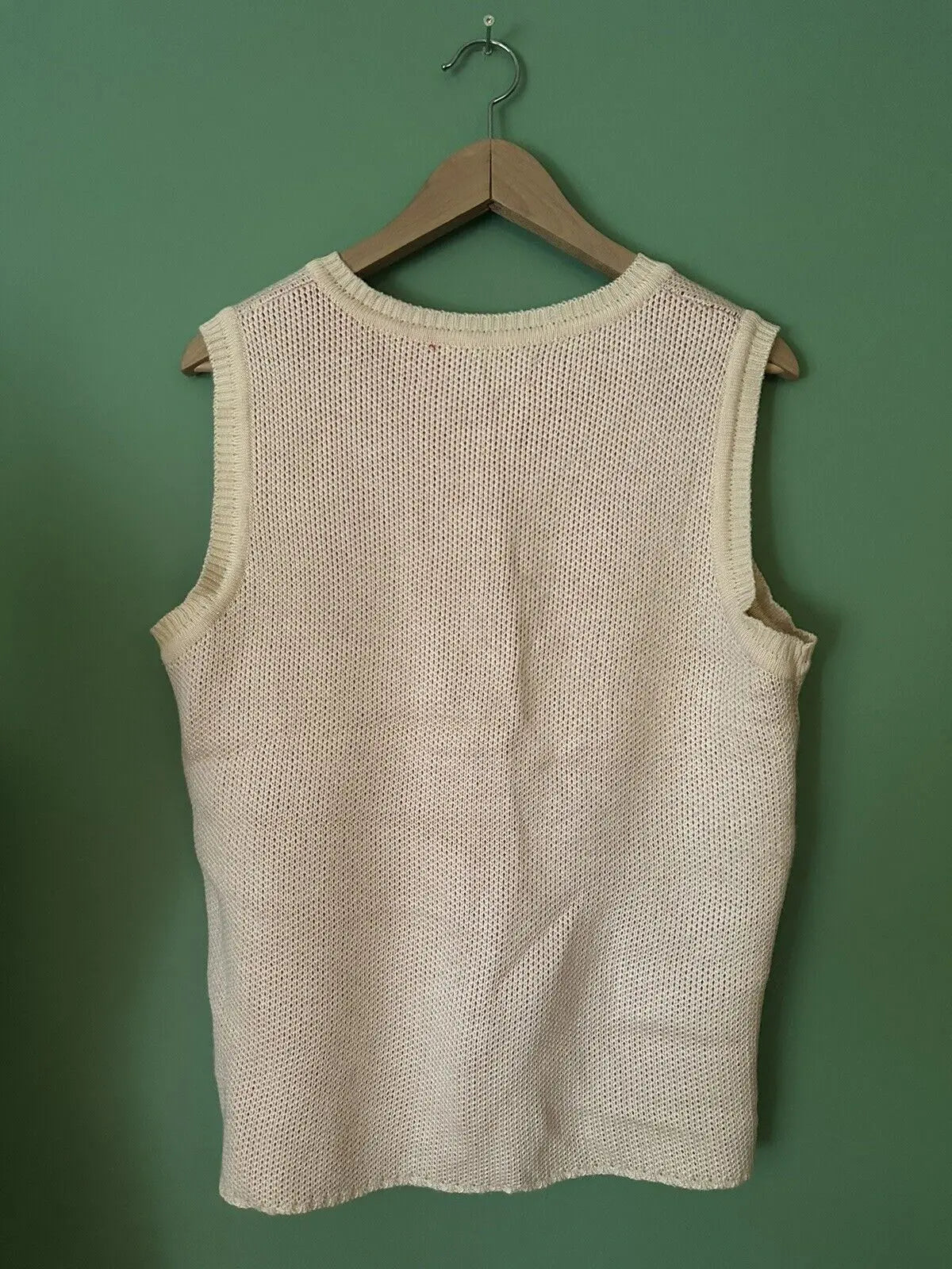 Unisex Knit Top with Heart Cutout for Everyday Wear Knit Tops