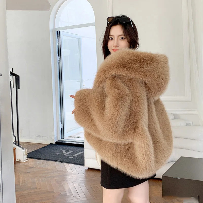 Women's Faux Fur Coat with Hood for Winter Coats