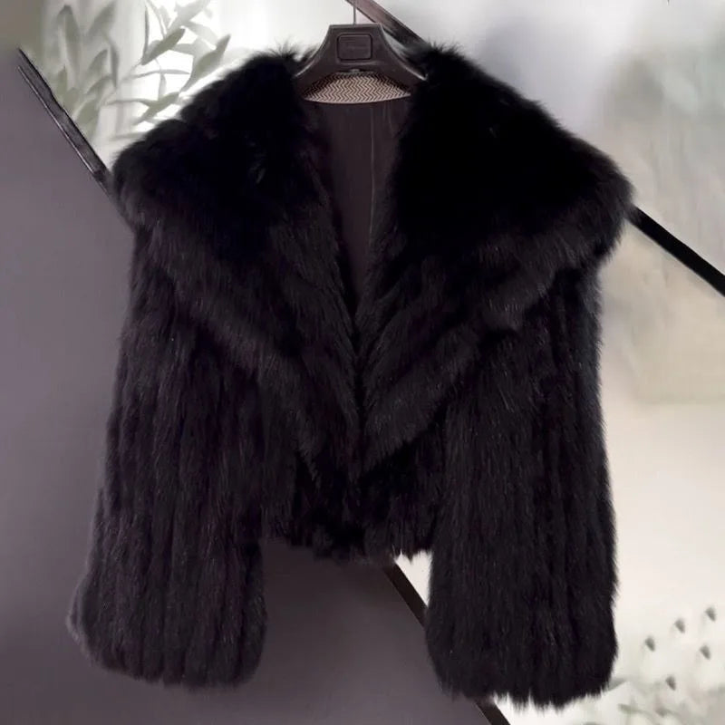 Women’s Luxurious Faux Fur Jacket for Winter Nights Coats