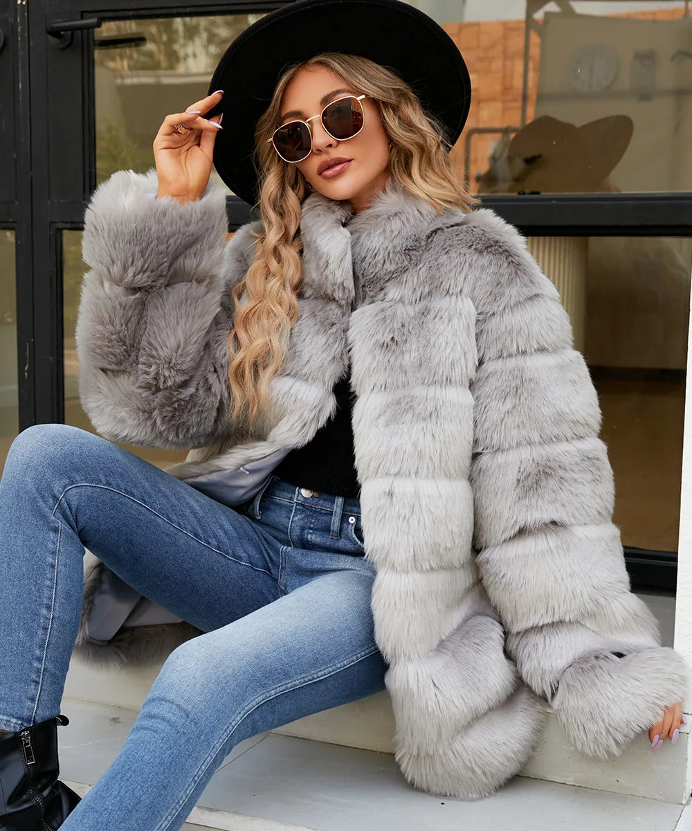 Plush Women's Faux Fur Winter Coat Faux Fur Coats