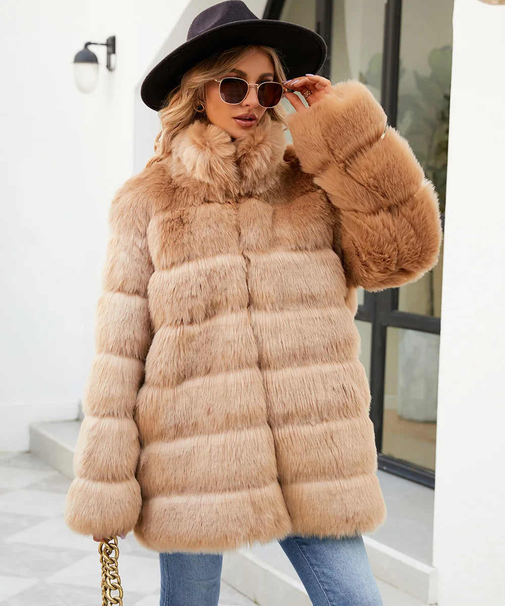 Plush Women's Faux Fur Winter Coat Faux Fur Coats