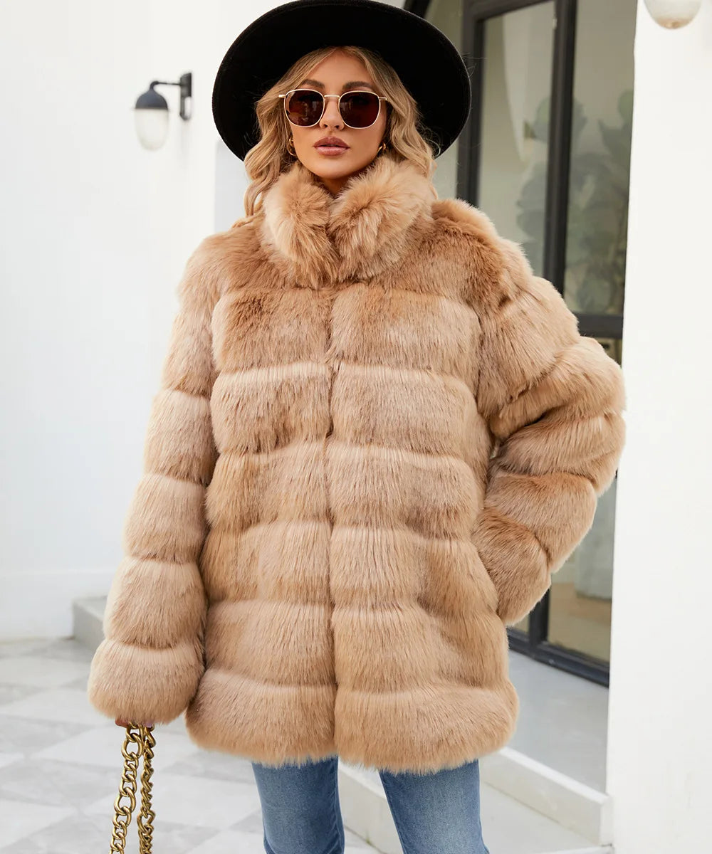 Plush Women's Faux Fur Winter Coat Faux Fur Coats