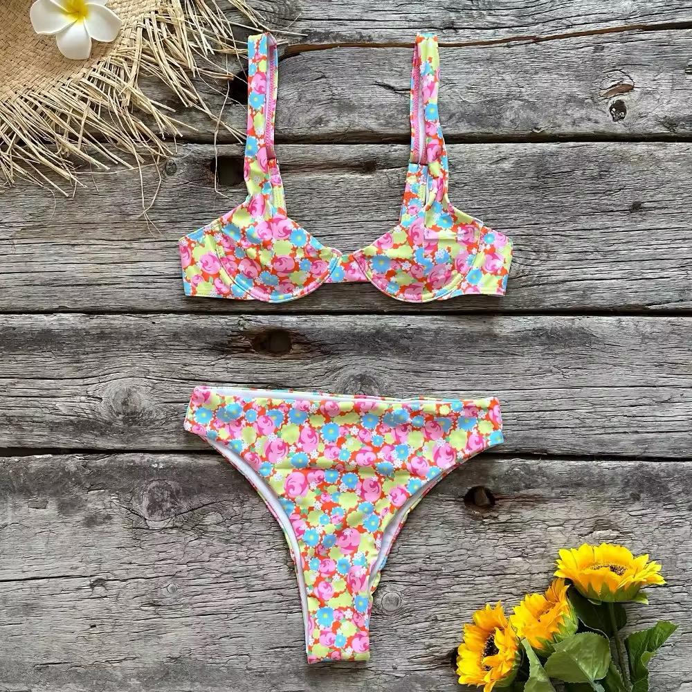 Women Petal Floral Underwire Bikini for Pool Getaway Swimwear