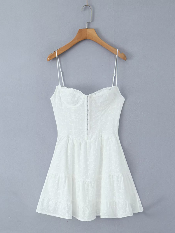 Romantic Eyelet Bustier Sundress for Beachside Weddings	