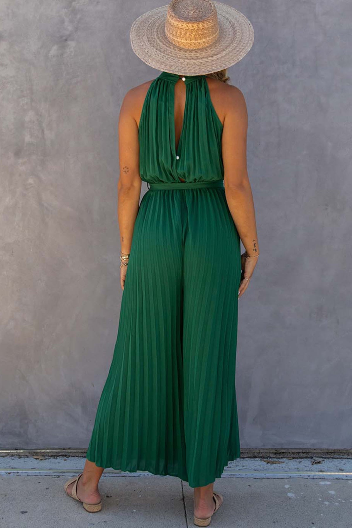 Halter High Neck Solid Pleated Belt-Tie Jumpsuit Jumpsuits