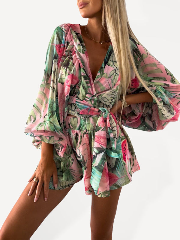 Floral V-Neck Playsuit for Stylish Spring Days	