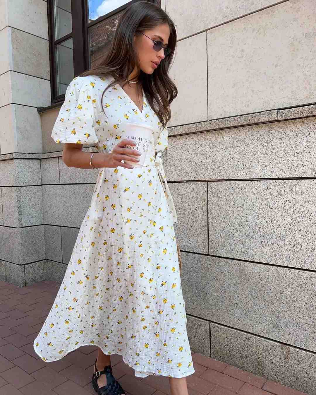 Summer Floral Midi Dress for Garden Gatherings Casual Dresses