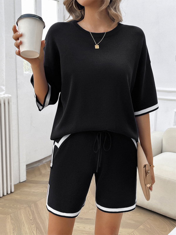 Relaxed Fit T-shirt and Shorts Set with Drawstring Waist | Shorts Set