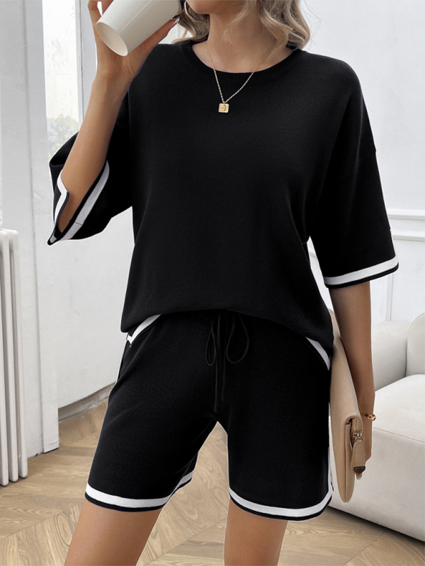 Relaxed Fit T-shirt and Shorts Set with Drawstring Waist | Shorts Set