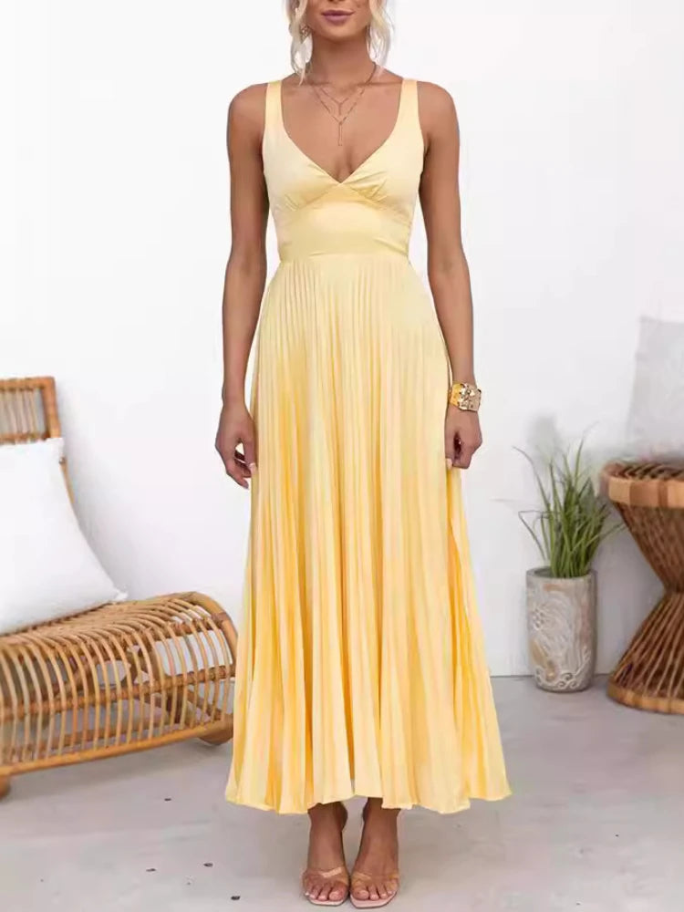 Flowing Pleated Maxi Dress for Evening Events | Elegant Dresses