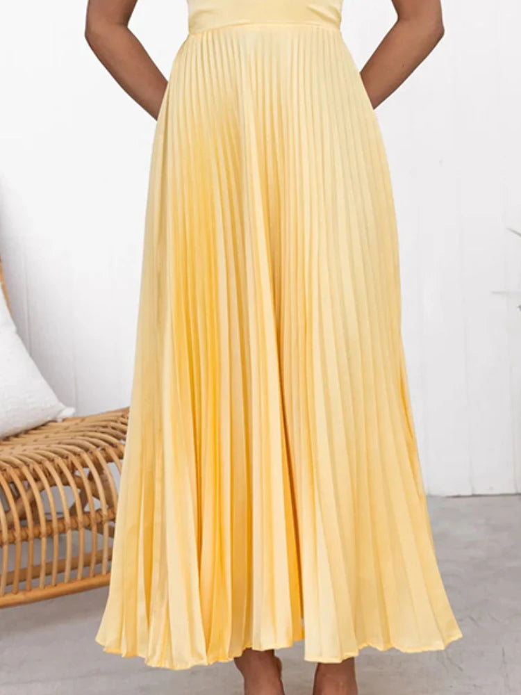 Flowing Pleated Maxi Dress for Evening Events | Elegant Dresses