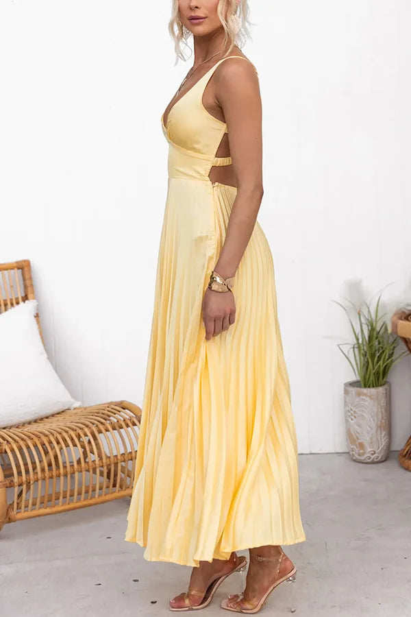 Flowing Pleated Maxi Dress for Evening Events | Elegant Dresses